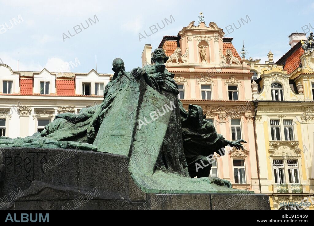 Czech Republic. Prague.  Old Town Square. Jan Hus Memorial, reformer and redecessor to Protestatism (1369-1415). Sculptural group designed by Ladislav Saloun (1870-1946), 1901-1915. Detail. Art Nouveau period.