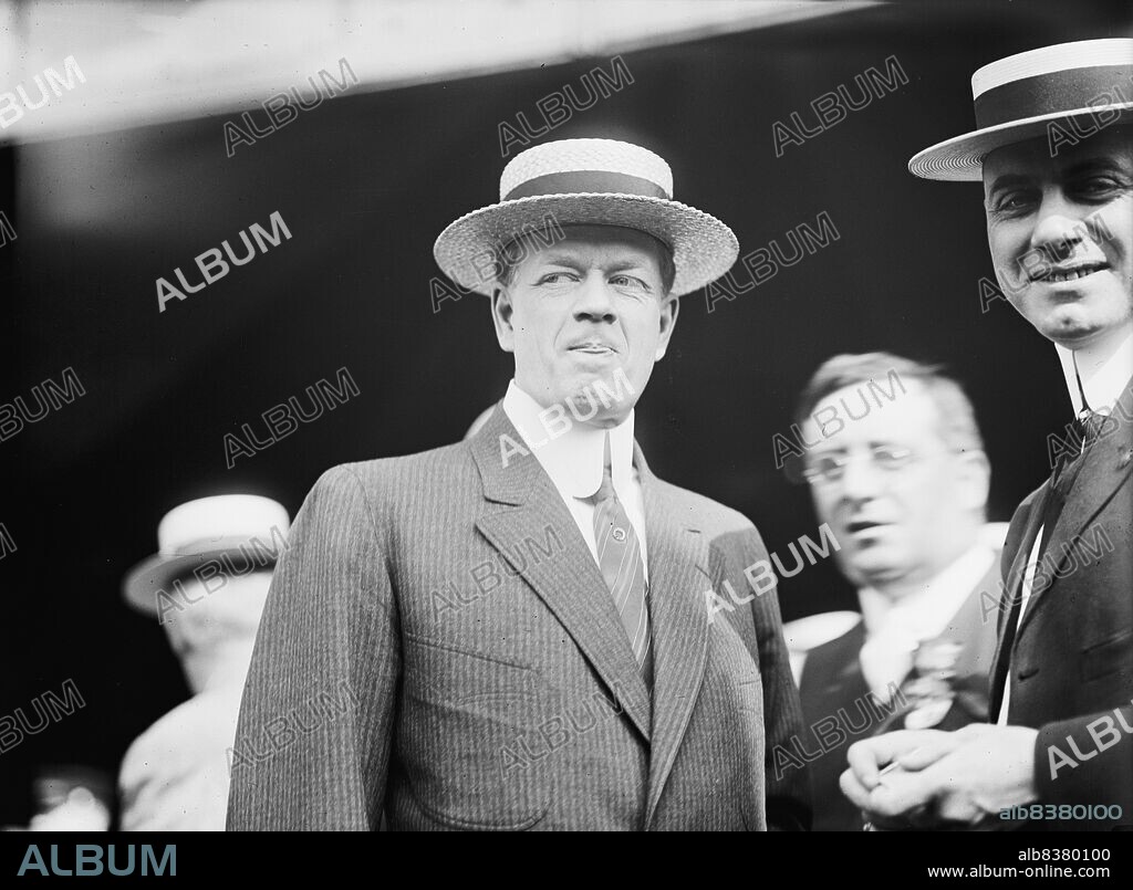 HARRIS & EWING. Democratic National Convention - Frank Harris Hitchcock, Postmaster General, 1909-1913, 1912.