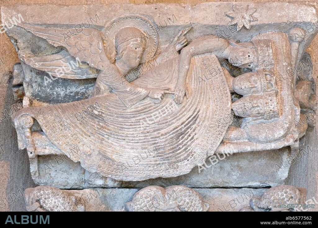 Autun (Dép.Saôneet-Loire, Burgund, Frankreich), Kathedrale-Cathédrale Saint-Lazare, Kapitelle des Kapitelsaals.-Der Traum der Heiligen Drei Könige.-Skulptur, um 1140, von Gislebert von Autun.