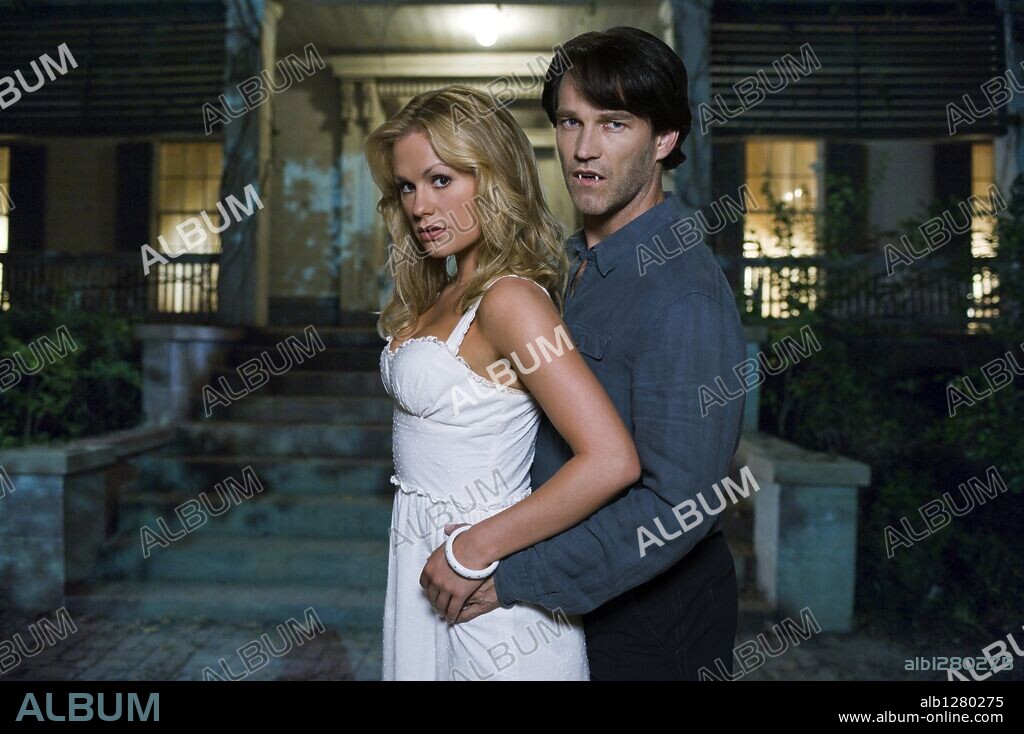 ANNA PAQUIN und STEPHEN MOYER in TRUE BLOOD, 2007, unter der Regie von ALAN BALL. Copyright HBO.