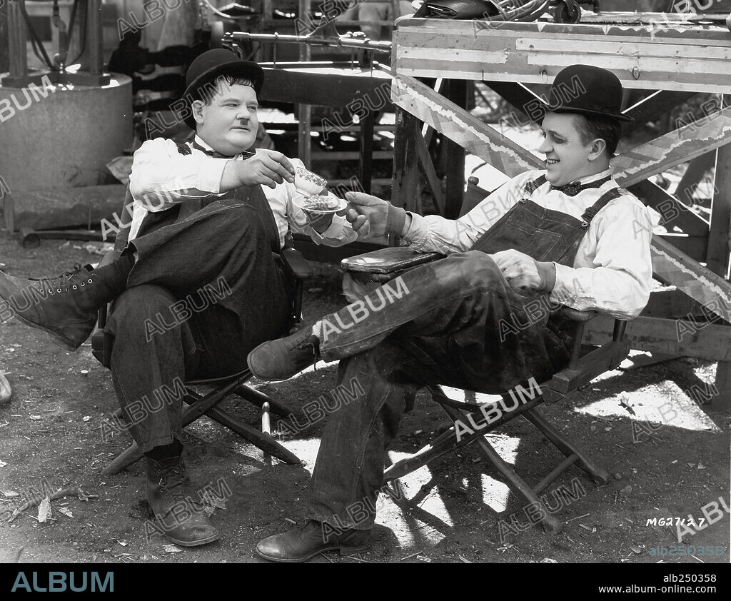 OLIVER HARDY and STAN LAUREL in TOWED IN A HOLE, 1932, directed by ALAN MARSHALL. Copyright HAL ROACH/MGM.