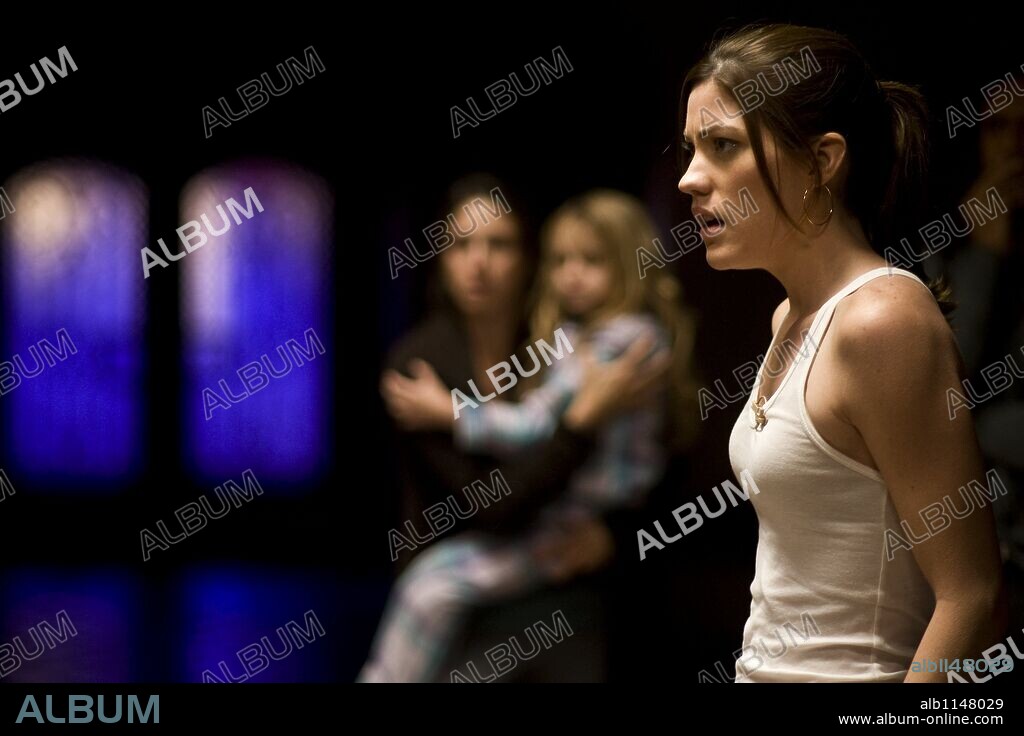 JENNIFER CARPENTER in QUARANTINE, 2008. Copyright ANDALE PICTURES/SCREEN GEMS/VERTIGO ENTERTAINMENT.