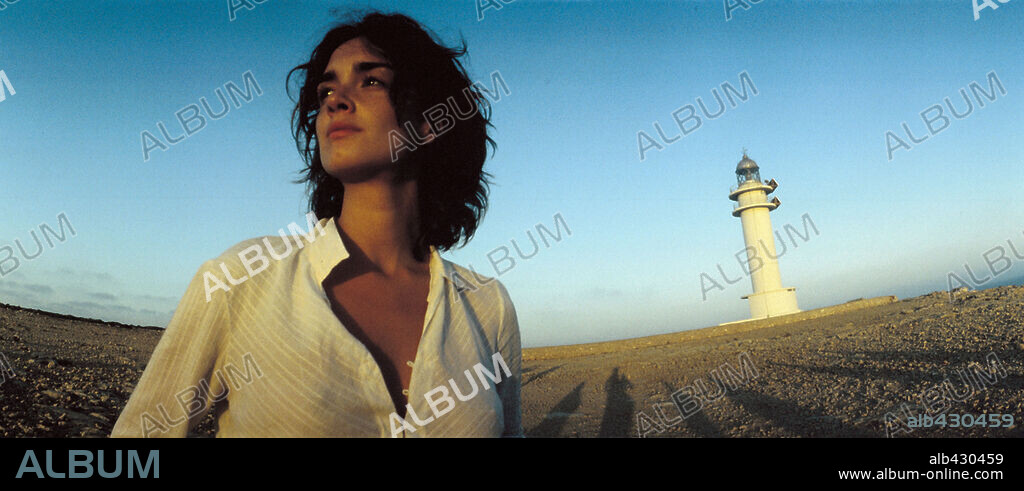 PAZ VEGA en LUCÍA Y EL SEXO, 2001, dirigida por JULIO MEDEM. Copyright SOGECINE/ALICIA PRODUCE / LOPEZ CALVIN, DIEGO.
