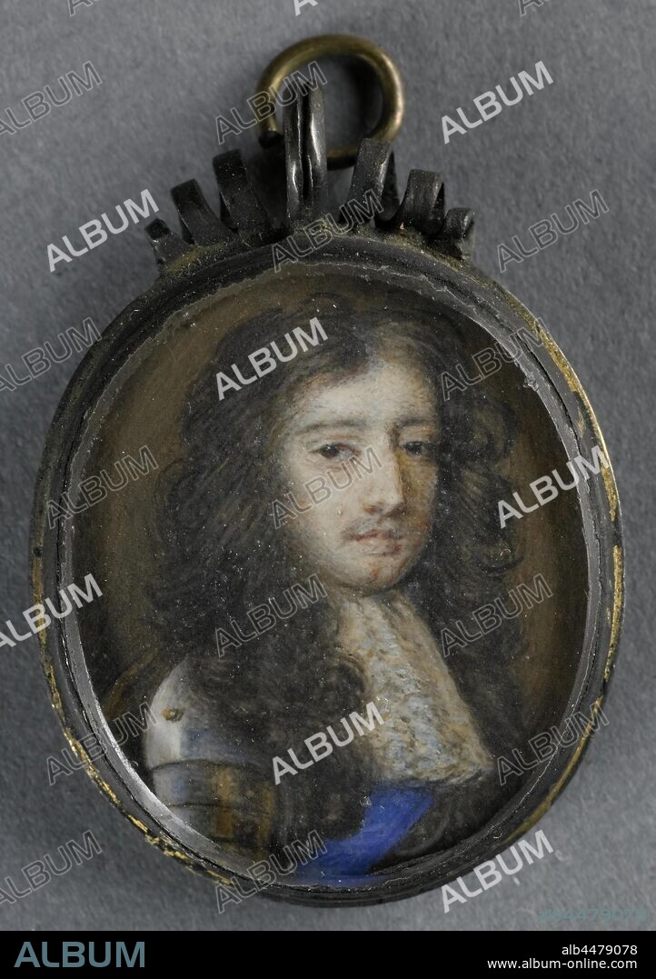 William III (1650-1702), Prince of Orange, Portrait of William III (1650-1702), Prince of Orange. Bust, facing right, facing. Based on an original by Peter Lely from ca. 1677. Part of the collection of portrait miniatures, Willem III (Prince of Orange and King of England, Scotland and Ireland), Richard Gibson (attributed to), Holland, 1675 - 1680, cardboard, metal, glass, h 3.3 cm × w 2.3 cm × d 0.4 cm.
