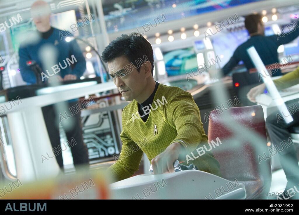JOHN CHO en STAR TREK: EN LA OSCURIDAD, 2013 (STAR TREK: INTO DARKNESS), dirigida por J. J. ABRAMS. Copyright PARAMOUNT PICTURES.