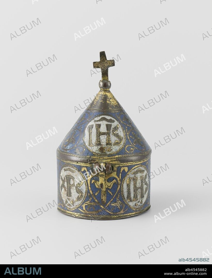 Pixis with medallions with the letters IHS and the monogram XPS, Pixis of gilt copper and enamel champlevé. The body is cylindrical. The conical lid is crowned by a cross on a sphere. The lid is connected to the body with a hinge and on the opposite side has a pierced snub which fits on the body between two eyes and can thus be closed with a pin. The lid is adorned with blue enamel ground, on which tendril ornament encloses four on the body, and on the lid three medallions of white enamel. The medallions show the letters IHS and the monogram XPS alternately. The bottom is connected to IHS ('Iesus Hominum Salvator') with cleats that are forged on the underside of the body, symbol of Christ, anonymous, Limoges, c. 1250 - c. 1275, copper (metal), gilding, h 11.0 cm × w 8.1 cm × d 6.7 cm d 6.6 cm.