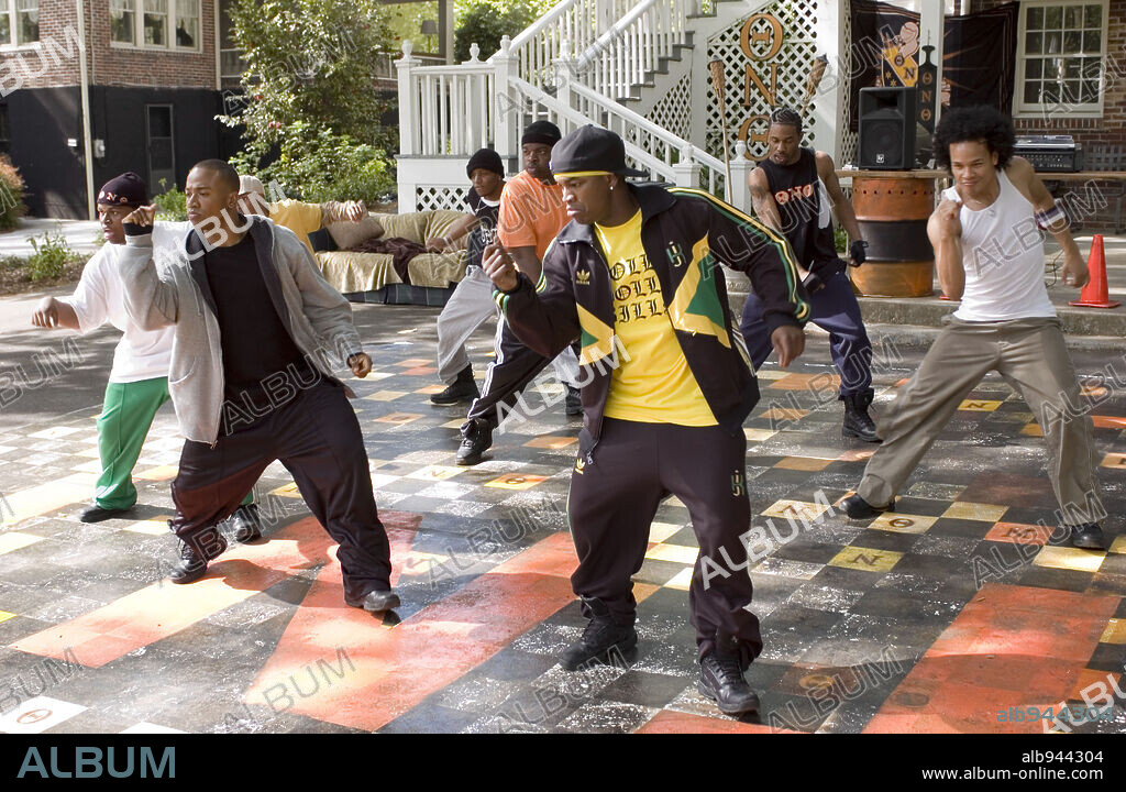 COLUMBUS SHORT and NE-YO in STOMP THE YARD, 2007, directed by SYLVAIN WHITE. Copyright RAINFOREST FILMS / DIXON, ALFEO.