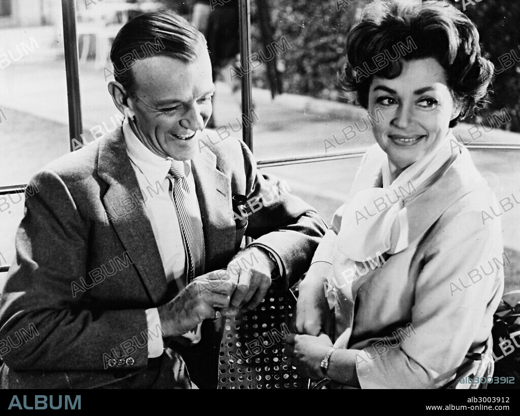 FRED ASTAIRE and LILLI PALMER in THE PLEASURE OF HIS COMPANY, 1961, directed by GEORGE SEATON. Copyright PARAMOUNT PICTURES.