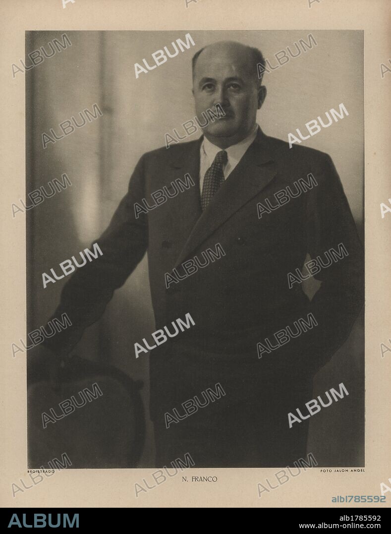 JALÓN ÁNGEL. España. Guerra civil (1936-1939). Militar del ejército nacional. Nicolás Franco Bahamonde (1891-1977). Hermano de Francisco Franco. Oficial de marina. Foto Jalón Angel (Zaragoza).