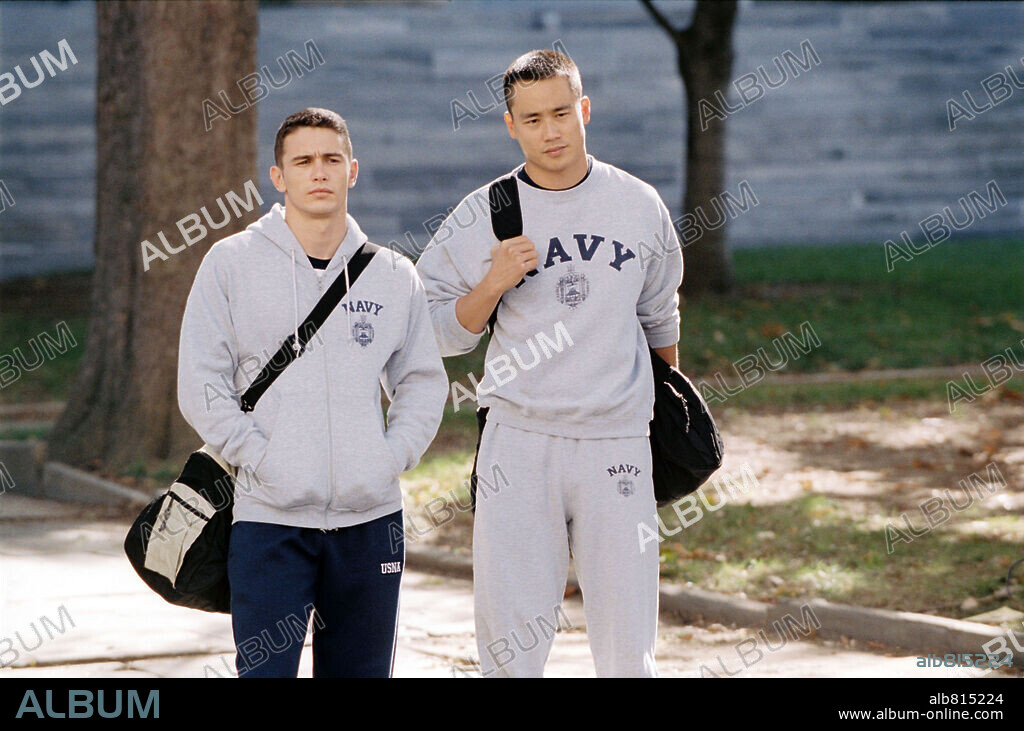 JAMES FRANCO y ROGER FAN en ANNAPOLIS, 2006, dirigida por JUSTIN LIN. Copyright TOUCHSTONE PICTURES / PHILLIPS, RON.