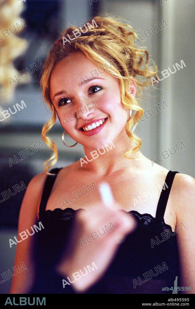 HAYDEN PANETTIERE in RAISING HELEN, 2004, unter der Regie von GARRY MARSHALL. Copyright TOUCHSTONE PICTURES / BATZDORFF, RON.