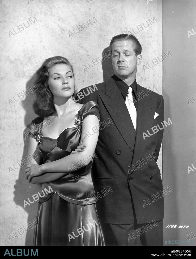 DAN DURYEA and YVONNE DE CARLO in CRISS-CROSS, 1949, directed by ROBERT SIODMAK. Copyright UNIVERSAL INTERNATIONAL.