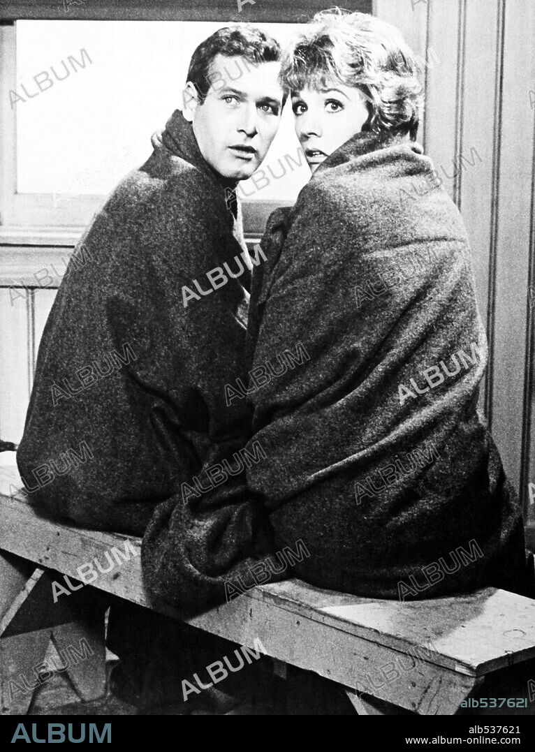 JULIE ANDREWS y PAUL NEWMAN en CORTINA RASGADA, 1966 (TORN CURTAIN), dirigida por ALFRED HITCHCOCK. Copyright UNIVERSAL PICTURES.