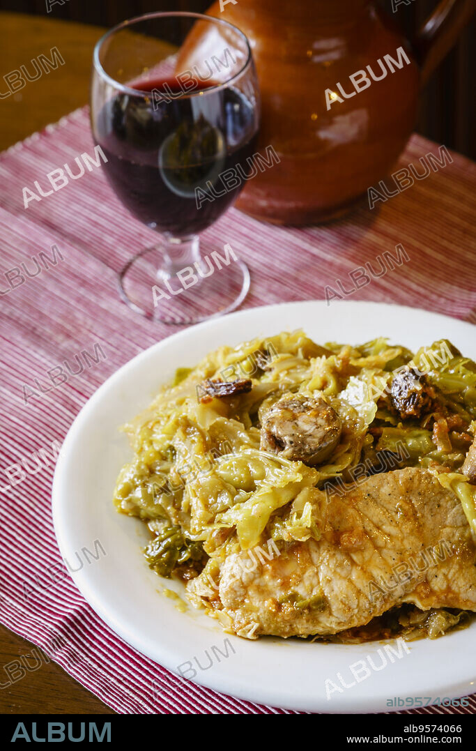 lomo con col, -Llom amb Col- , Celler de Randa, Mallorca,Islas Baleares,Spain.