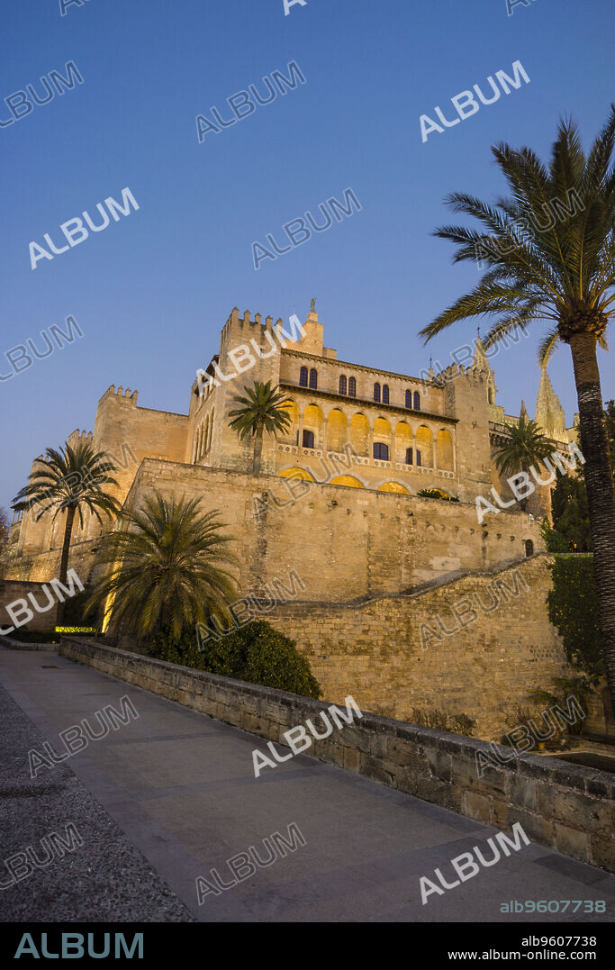 Palacio Real de La Almudaina, Palma, Mallorca, balearic islands, spain, europe.