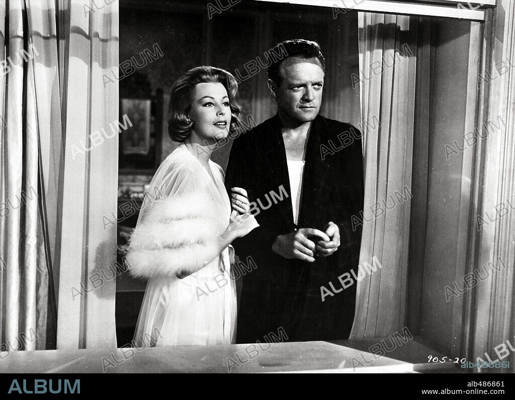 ARLENE DAHL and VAN HEFLIN in A WOMAN'S WORLD, 1954 (WOMAN'S WORLD), directed by JEAN NEGULESCO. Copyright 20TH CENTURY FOX.