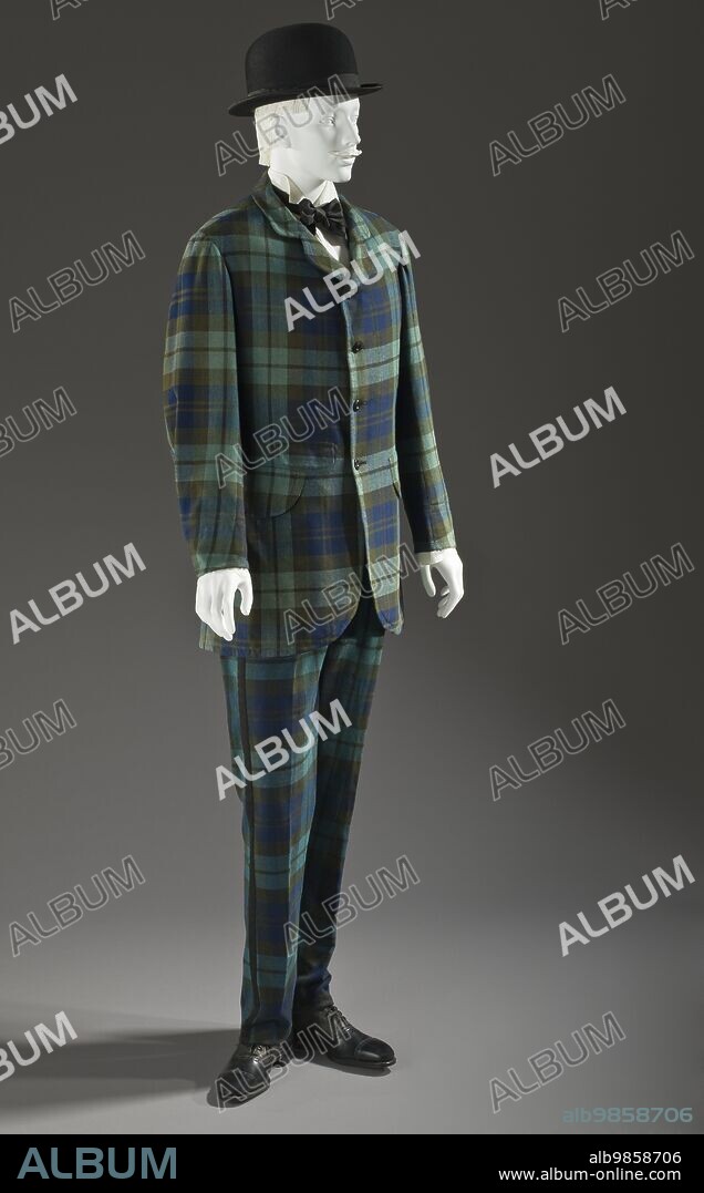 Man’s two-piece lounge suit, England, 1875-1880. Hat: 1875-1890..