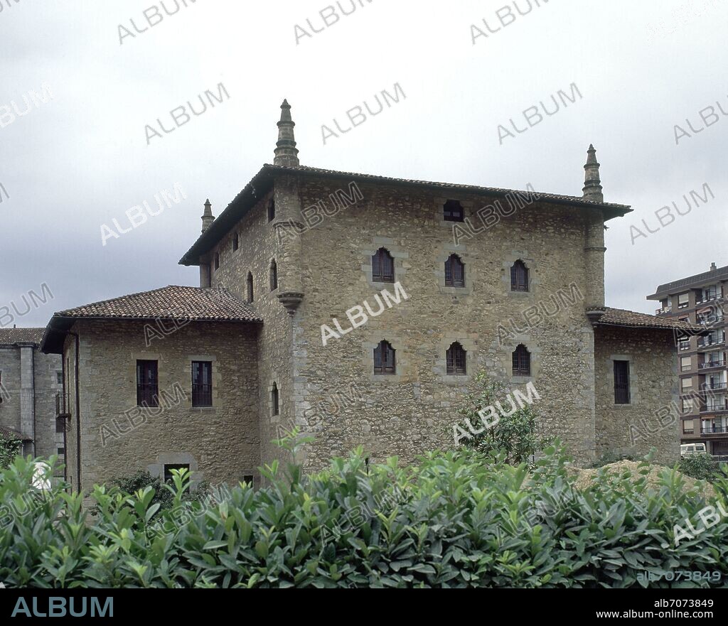 PALACIO DE EMPARAN - S XVI.