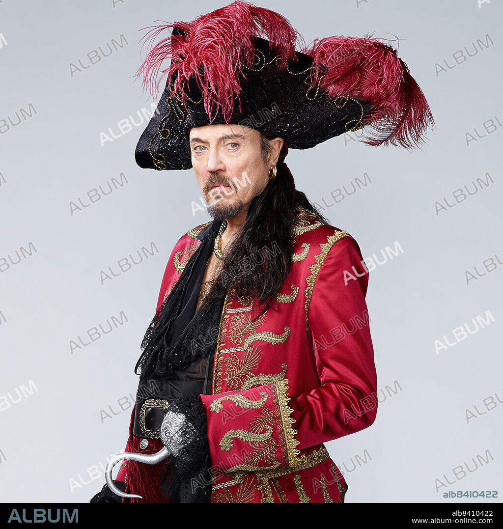 CHRISTOPHER WALKEN in PETER PAN LIVE!, 2014, directed by ROB ASHFORD. Copyright NBC.