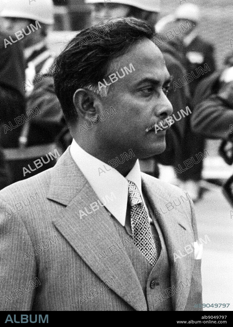 Ziaur Rahman (1936 - 30 May 1981) Bangladesh Army officer and later turned politician who served as the President of Bangladesh from 1977 to 1981. He was assassinated on 30 May 1981 in Chittagong in an army coup d'etat.