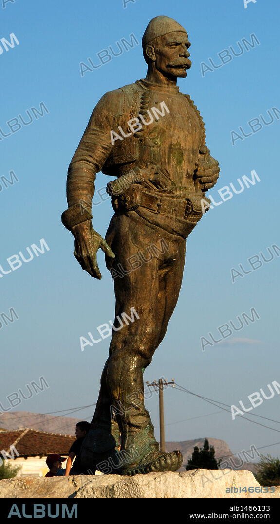 Boletini, Isa (1864-1916). Albanian patriot, strategist and military leader. Statue. Shkodra. Republic of Albania.