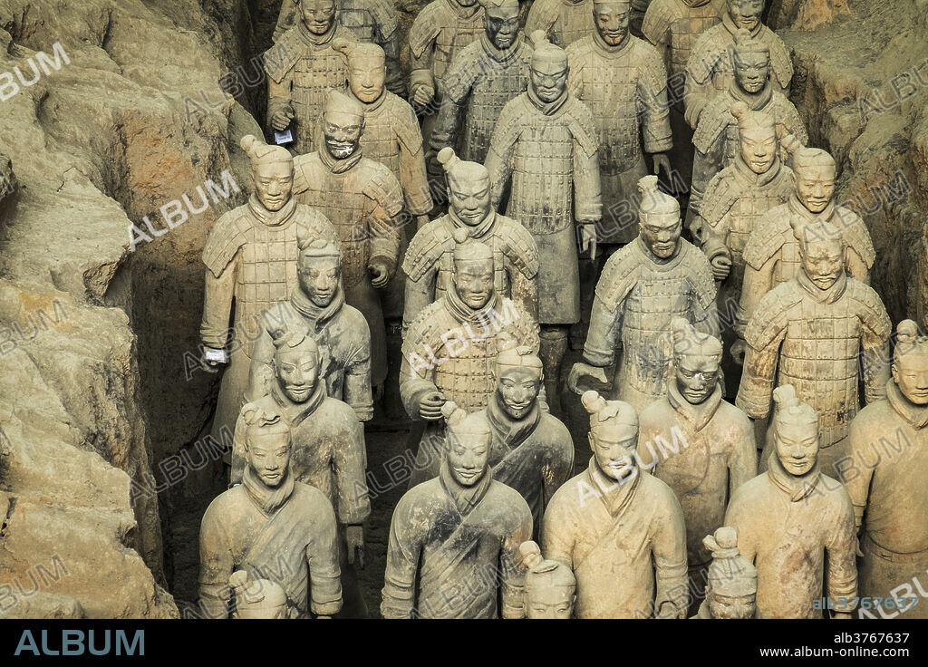 Warriors, Terracotta Army, UNESCO World Heritage Site, Xian, Shaanxi, China, Asia.
