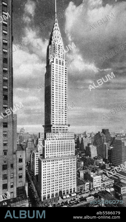 New York (USA), Chrysler Building. (built 1930; arch.: W. van Alen). Total view. Photo, 1930.