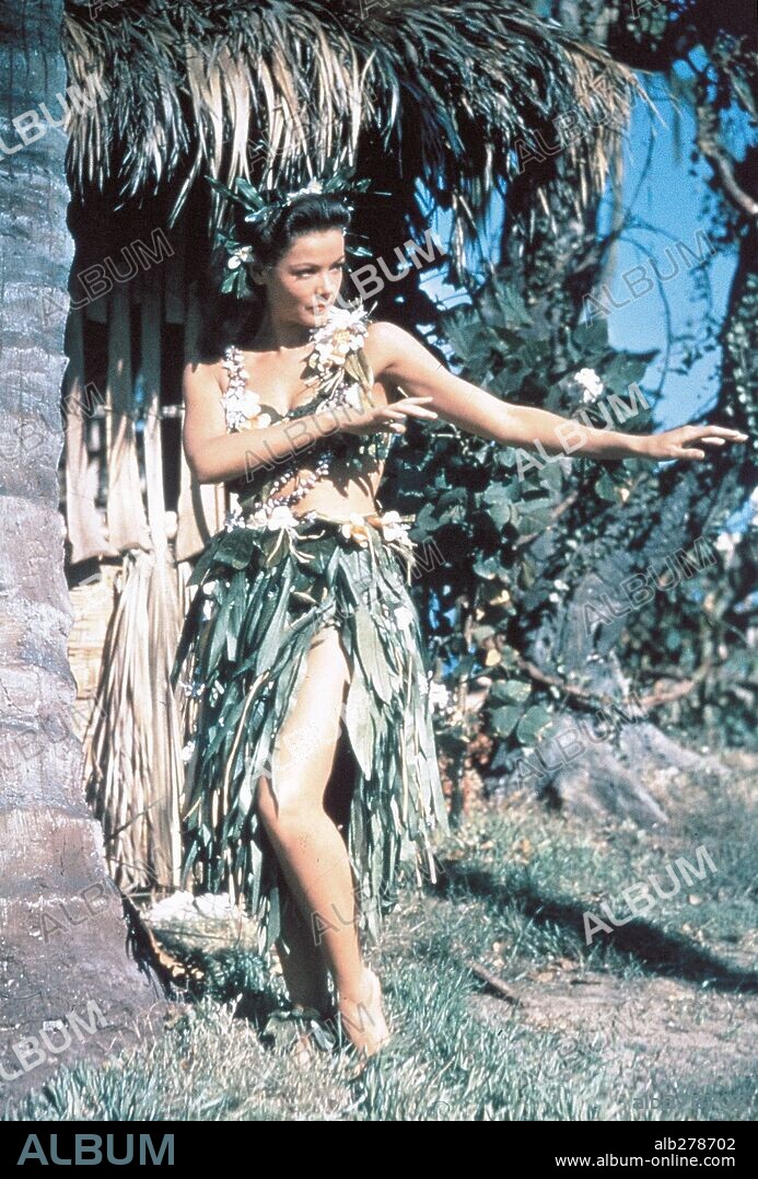 GENE TIERNEY in SON OF FURY: THE STORY OF BENJAMIN BLAKE, 1942, directed by JOHN CROMWELL. Copyright 20TH CENTURY FOX.