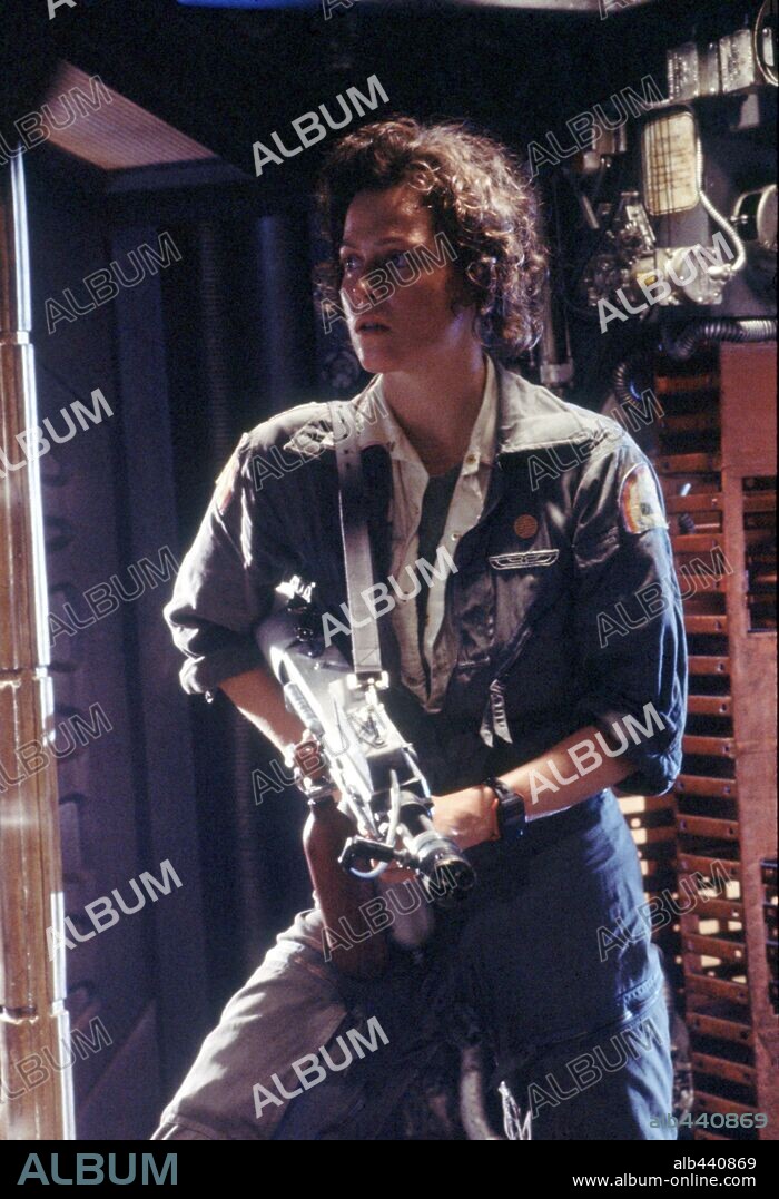 SIGOURNEY WEAVER dans ALIEN - LE HUITIÈME PASSAGER, 1979 (ALIEN), réalisé par RIDLEY SCOTT. Copyright 20TH CENTURY FOX.