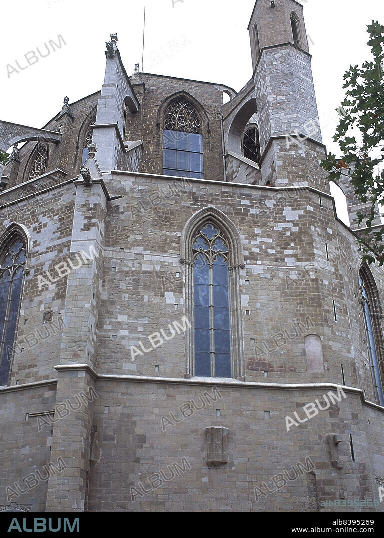 ABSIDE DE LA BASILICA DE SANTA MARIA DE LA SEO - SIGLO XIV - GOTICO CATALAN.