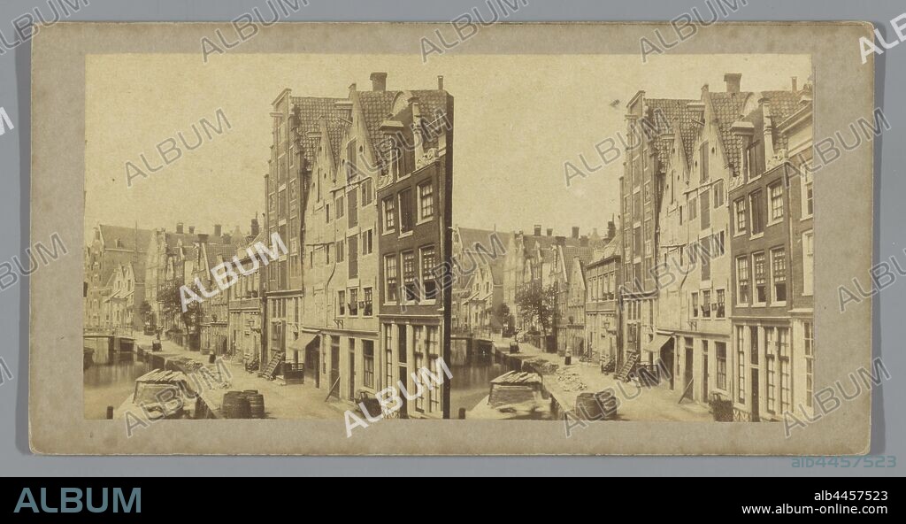 N.Z. Achterburgwal, Gedempt 1867. Nu Spuistraat and Hekelveld, Amsterdam, Hollande (series title), Nieuwezijds Achterburgwal, Henri Plaut (possibly), before 7-Aug-1858, photographic paper, cardboard, albumen print.