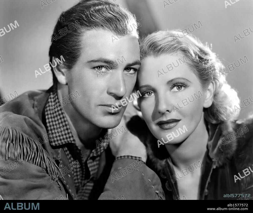 GARY COOPER y JEAN ARTHUR en BUFFALO BILL, 1936 (THE PLAINSMAN), dirigida por CECIL B DEMILLE. Copyright PARAMOUNT PICTURES.