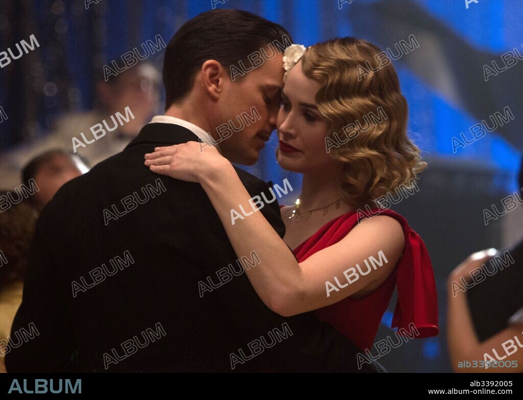 DOMINIQUE MCELLIGOTT and MATT BOMER in THE LAST TYCOON, 2016, directed by BILLY RAY. Copyright AMAZON STUDIOS.