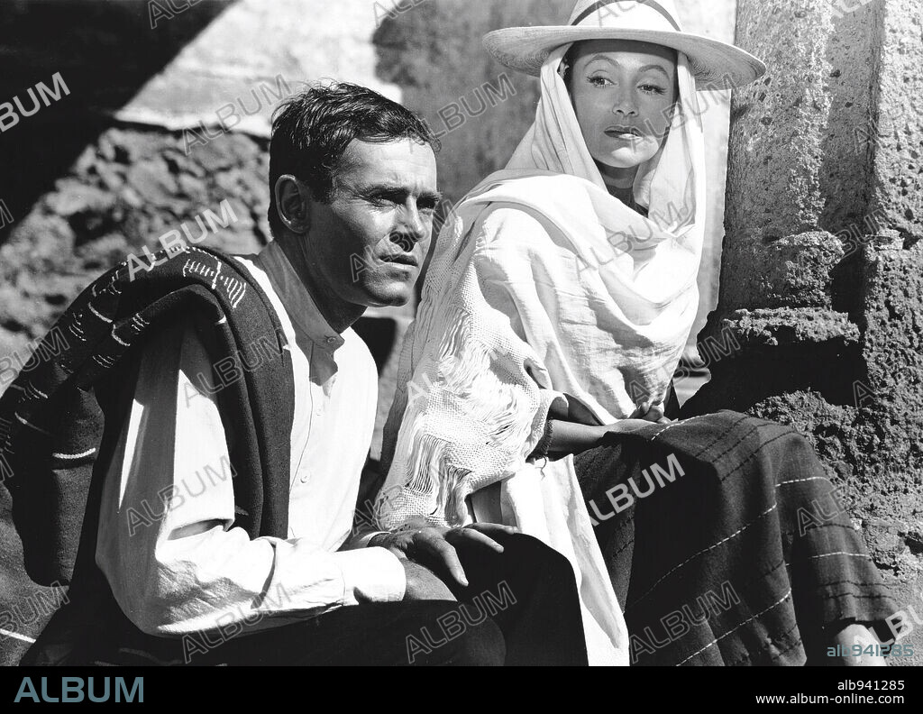 DOLORES DEL RIO and HENRY FONDA in THE FUGITIVE, 1947, directed by JOHN FORD. Copyright RKO.