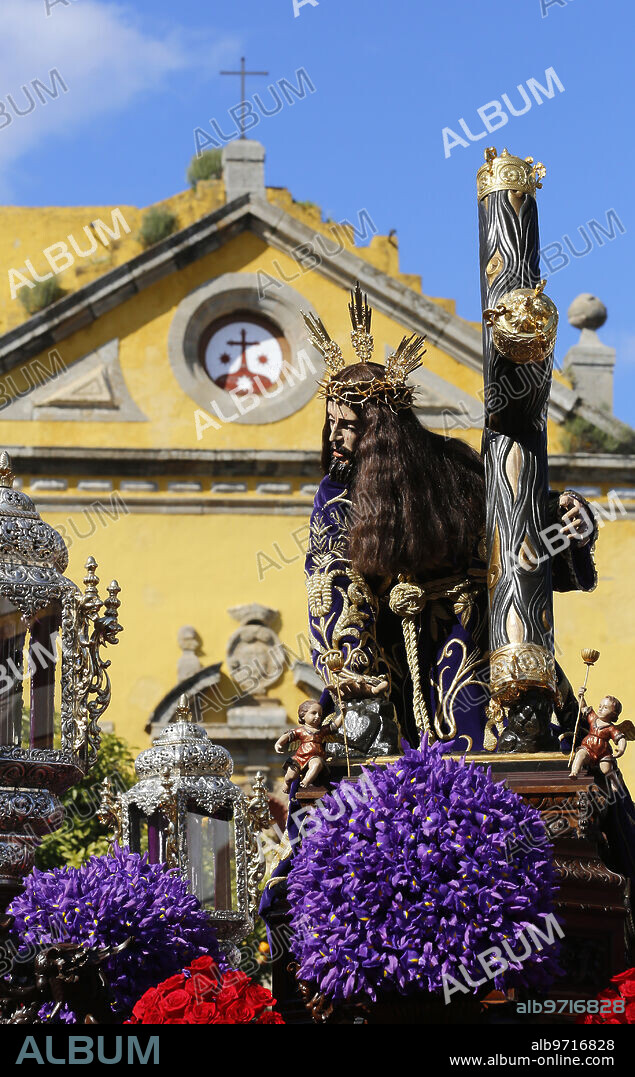 Córdoba, 29/03/2018. Semana Santa, Jueves Santo. Procesión de la Hermandad de Jesús Caído, desde la iglesia de San Cayetano. Foto: Valerio Merio ARCHCOR.