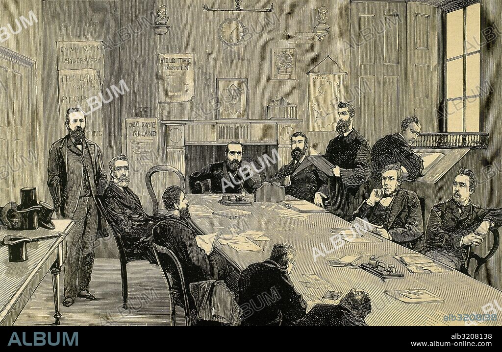 PARNELL, Charles Stewart (Avondale,1846-Brighton, 1891). Político irlandés. Desde 1875 fue miembro del Parlamento británico y en 1877 fue elegido presidente del Home Rule. Lider de este partido organizó una gran agitación revolucionaria, de carácter agrario. UNA SESION DEL CONSEJO DE LA LIGA AGRARIA, PRESIDIDA POR MR. PARNELL. DUBLIN, 1880. Grabado por Capuz.