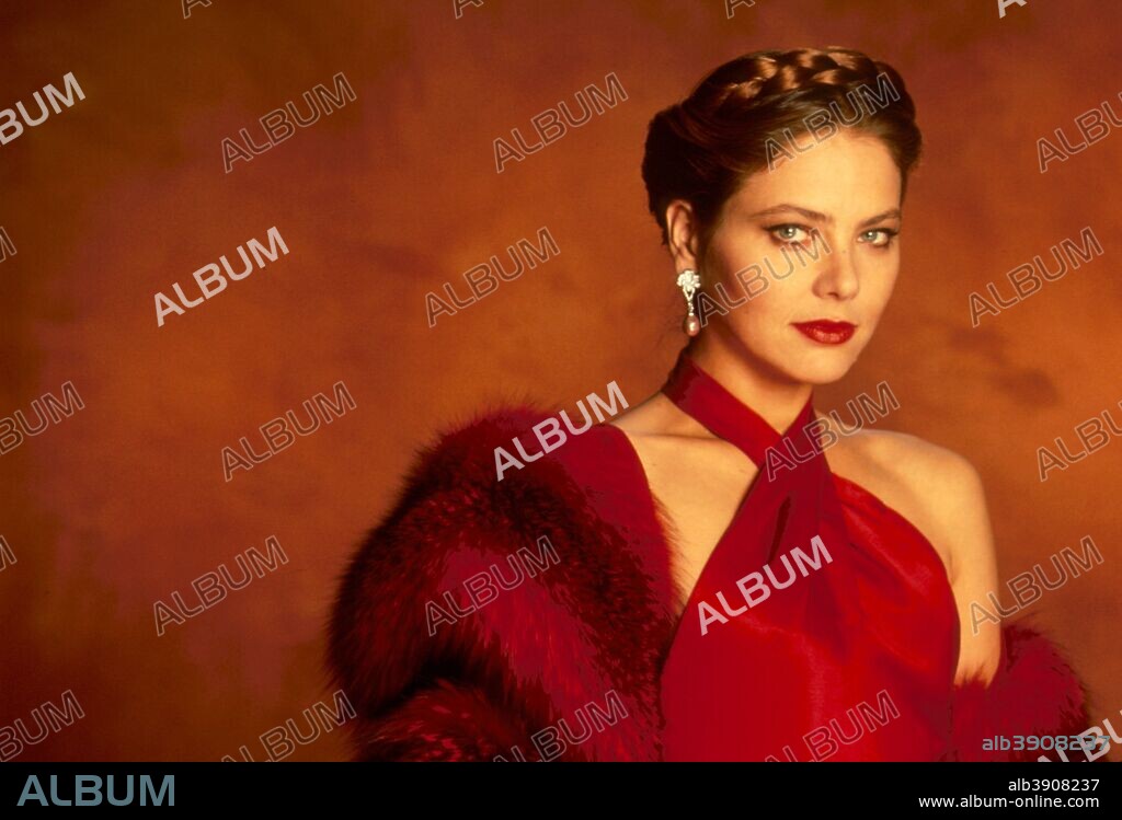 ORNELLA MUTI in OSCAR, 1991, directed by JOHN LANDIS. Copyright TOUCHSTONE PICTURES.