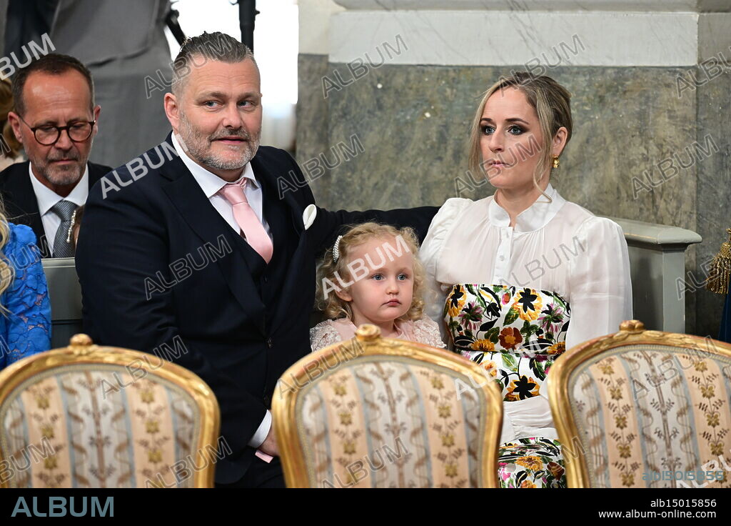 Lina Hellqvist and Mattias Wikström with children Ellie and Lily at Princess Ines' baptism in Drottningholm Palace Chapel in Stockholm, Sweden, on June 13, 2025. Photo: Jonas Ekströmer / TT / Code 10030.