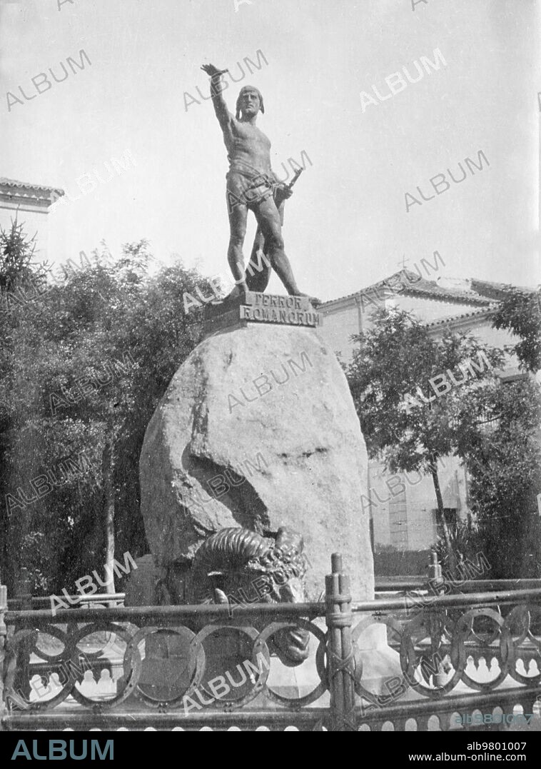 1910. Zamora. Estatua de Viriato, obra de Eduardo Barrón González.