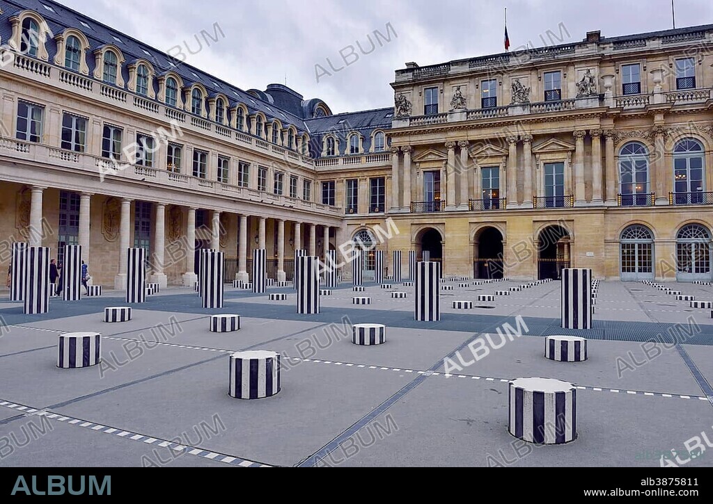 Artwork, Les Deux Plateaux by Daniel Buren, black and white polygons, inner courtyard, Palais Royal, Paris, Ile de France, France, Europe.