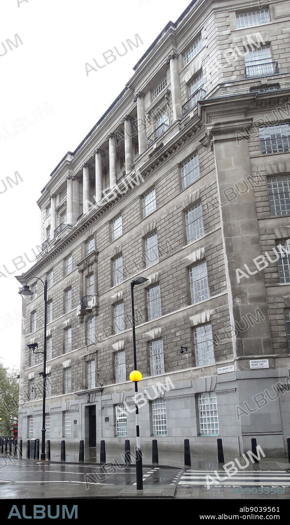 Thames House, Millbank, London, on the north bank of the River Thames adjacent to Lambeth Bridge. Headquarters of MI5 (UK Security Service). Dated 2015.