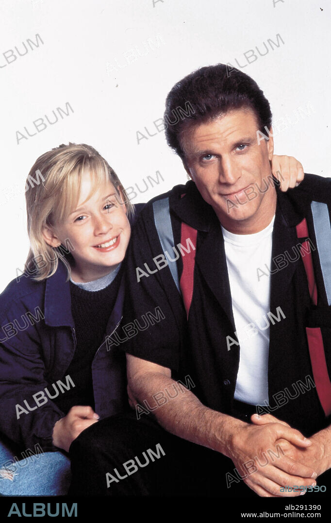 MACAULAY CULKIN and TED DANSON in GETTING EVEN WITH DAD, 1994, directed by HOWARD DEUTCH. Copyright M.G.M.
