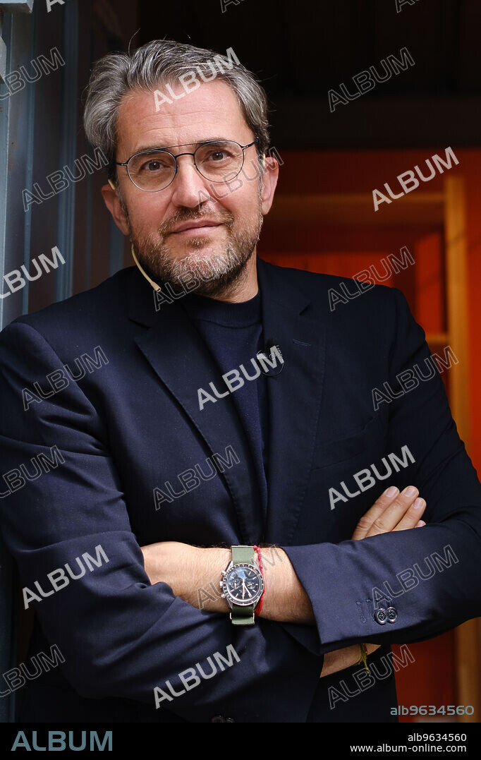 Máximo Huerta. June 4, 2023, Madrid, Spain: The writer, journalist and former minister, Maxim Huerta poses during the portrait session at Cuesta de Moyano in Madrid. The talk is entitled 'Censorship and freedom of expression' and is part of the exhibition sponsored by ING Liberated Books, which refers to the censored books that were sold on the Cuesta de Moyano five decades ago. (Credit Image: © Atilano Garcia/SOPA Images via ZUMA Press Wire).