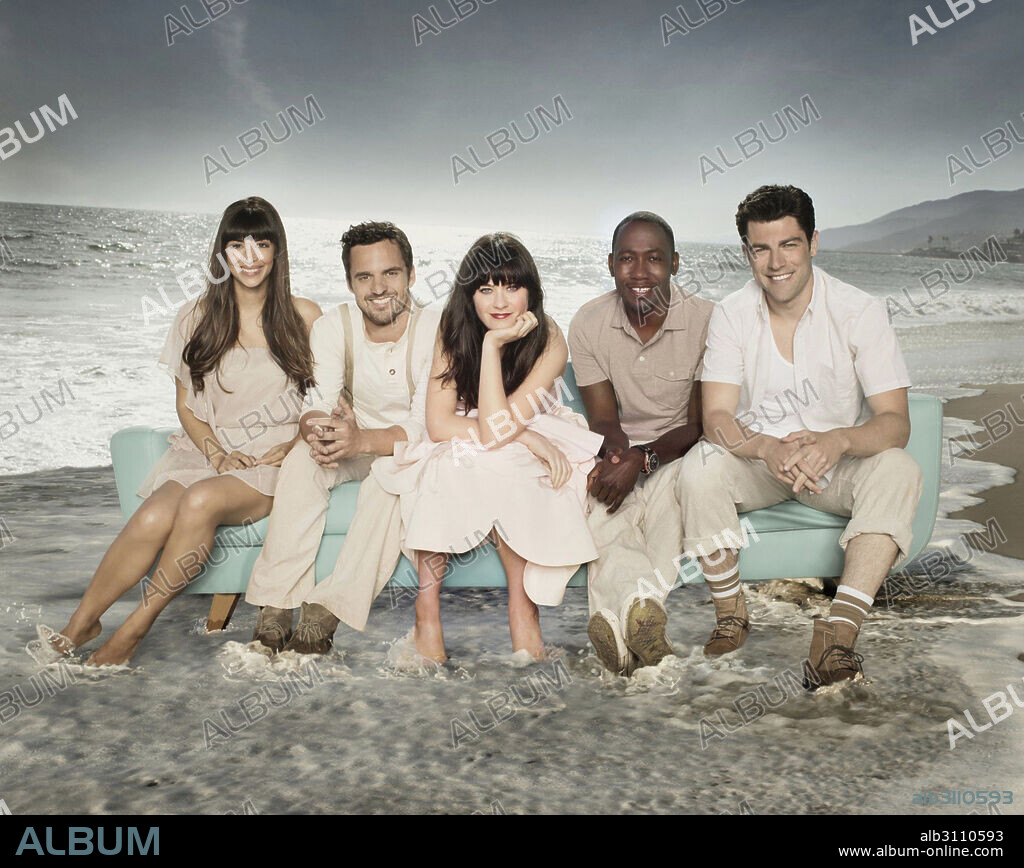 HANNAH SIMONE, JAKE JOHNSON, LAMORNE MORRIS, MAX GREENFIELD and ZOOEY DESCHANEL in NEW GIRL, 2011, directed by ELIZABETH MARIWETHER. Copyright ELIZABETH MERIWETHER PIC/AMERICAN NITWITS/CHERNIN ENT/20TH F.
