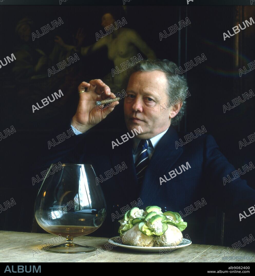 Dudley Sutton - Dudley Sutton (born April 6, 1933 in Surrey, England) is a British actor. He served in the RAF before enrolling in the Royal Academy of Dramatic Art. ©TopFoto.