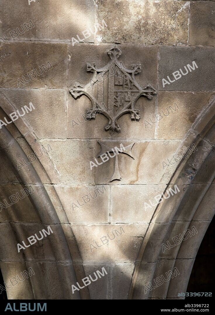 Iglesia de San Antonio Abad. Escudo.