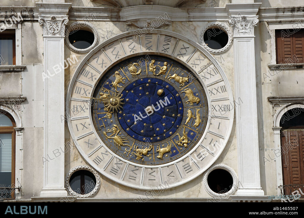 RELOJ ASTRONOMICO en la Torre del Reloj de la Plaza de San Marcos. Venecia. Italia.