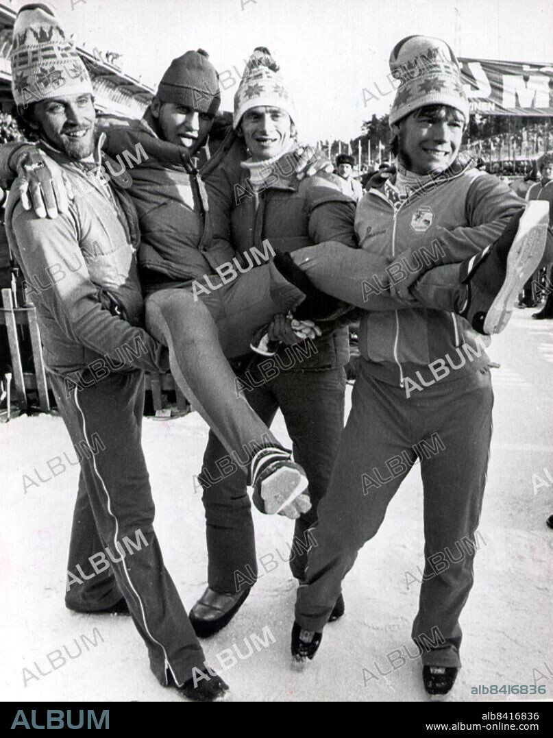 ARKIV 19780223 - Skid-VM i Lahti, Finland. Thomas Magnusson spurtslog det finska laget på sista sträckan. I laget åkte Christer Johansson, Sven-Åke Lundbäck, Tommy Limby och Thomas Magnusson.. Foto: Åke Malmström Kod: 37. COPYRIGHT SCANPIX SWEDEN.