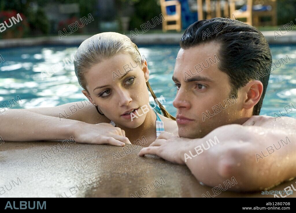 AMBER HEARD y PENN BADGLEY en EL PADRASTRO, 2009 (THE STEPFATHER), dirigida por NELSON MCCORMICK. Copyright SCREEN GEMS.