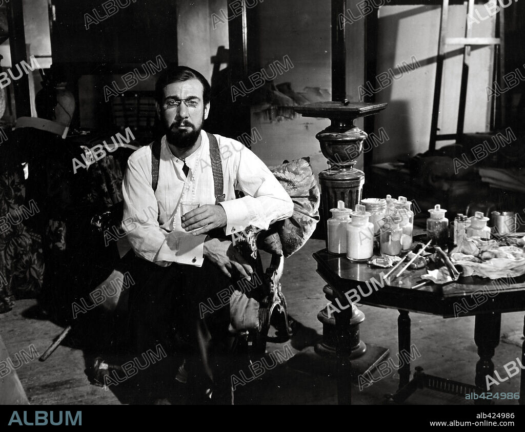 JOSE FERRER en MOULIN ROUGE, 1952, dirigida por JOHN HUSTON. Copyright UNITED ARTISTS.